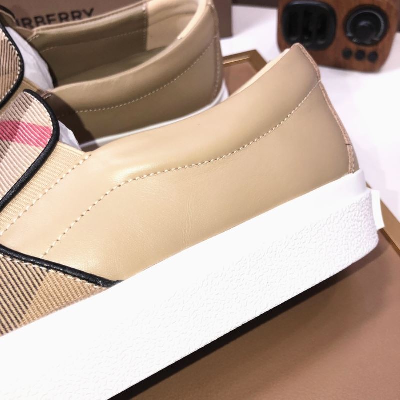 Burberry Low Shoes